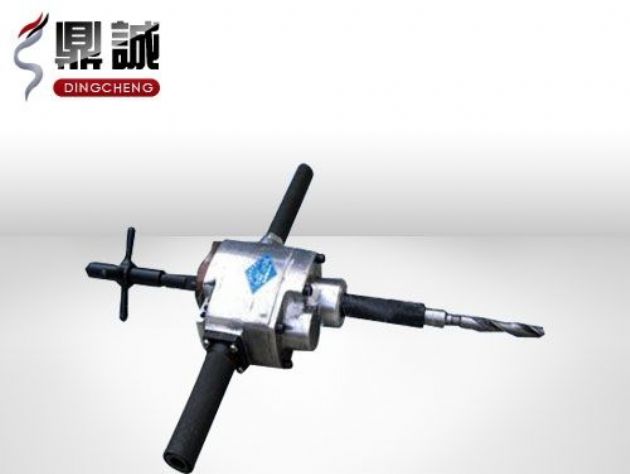 点击查看详细信息<br>标题：ZK19型轨道钻 阅读次数：4406